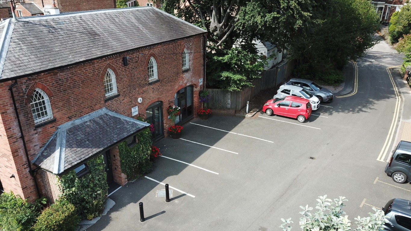 Office in Derby - photo 2